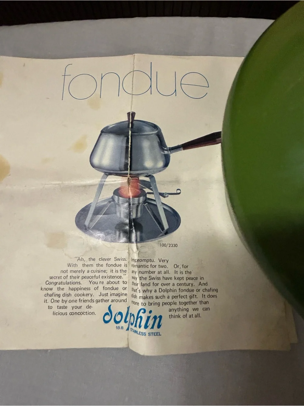 Vintage Green Enamel Fondue Pot with Wooden Handle